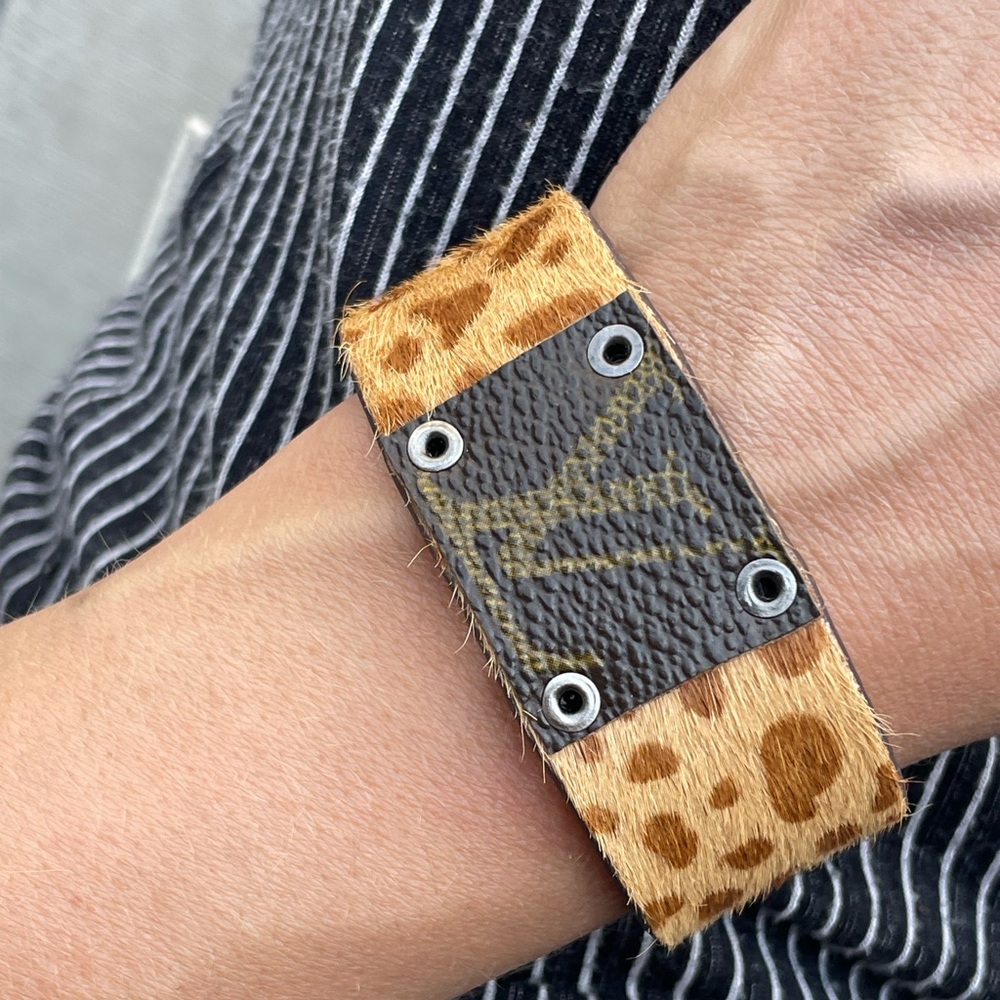 Brown Leather Animal Print Bracelet